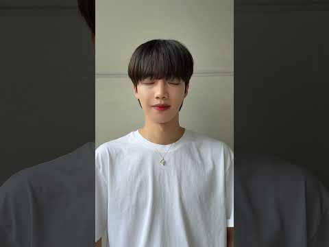 Behind-the-scenes cut of Lim Youngmin