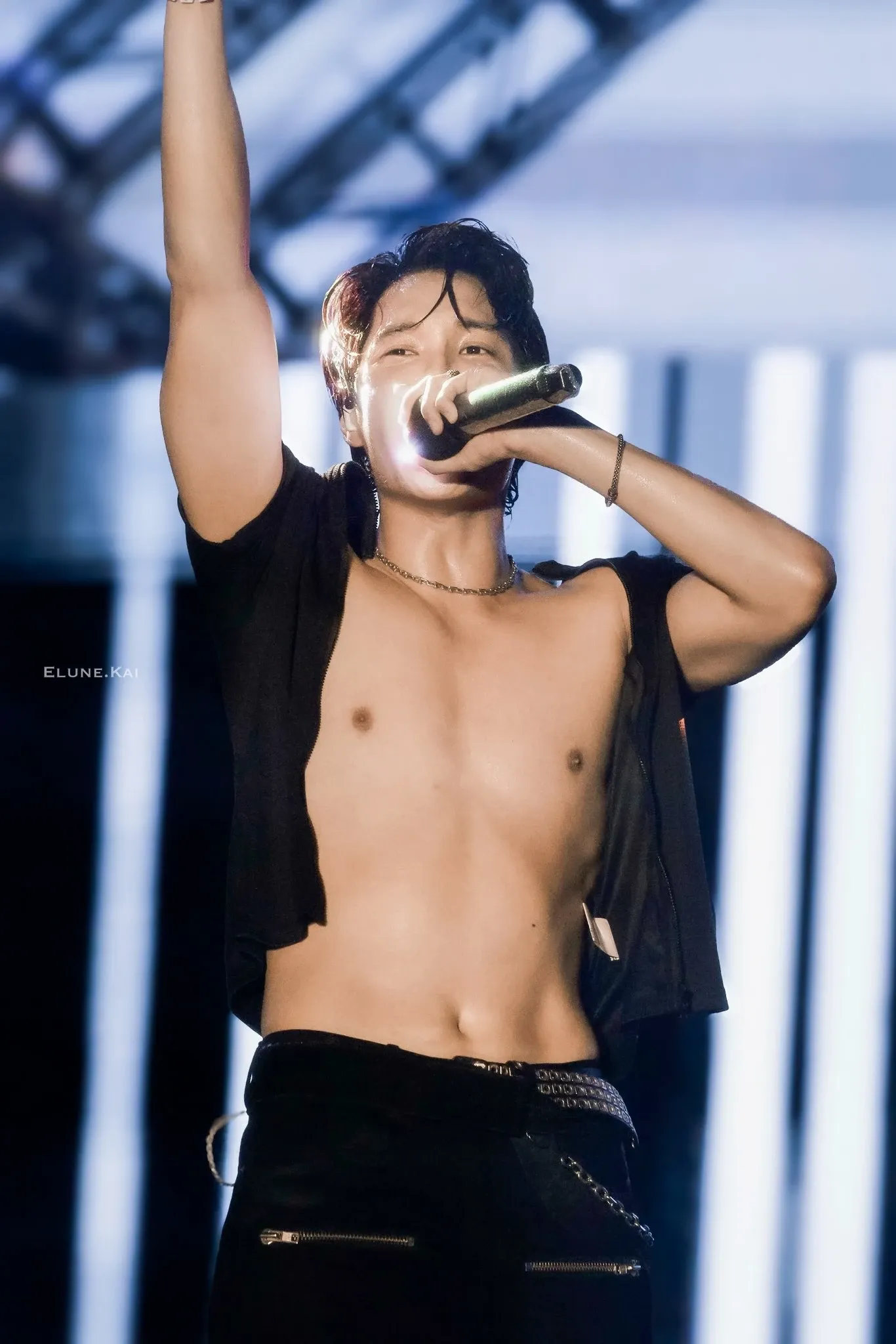EXO Kai Fandom Community │ No.1 KPOP App CHOEAEDOL