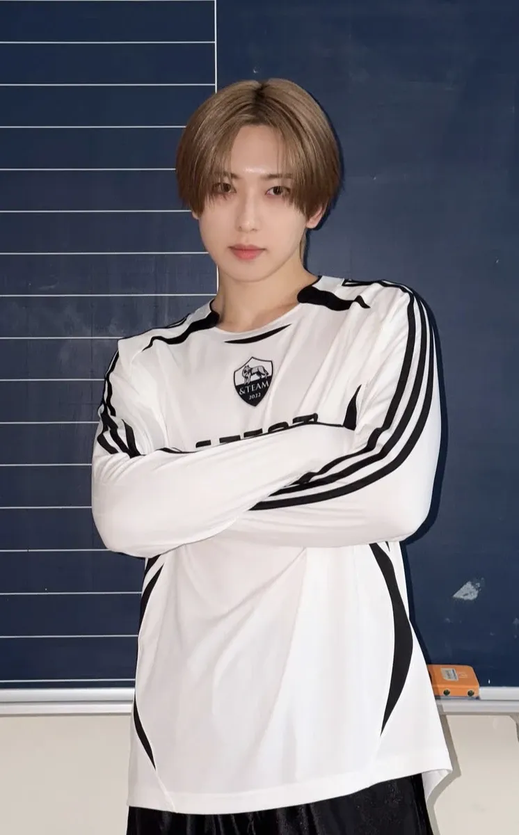 Latest photo of Fuma (&TEAM)