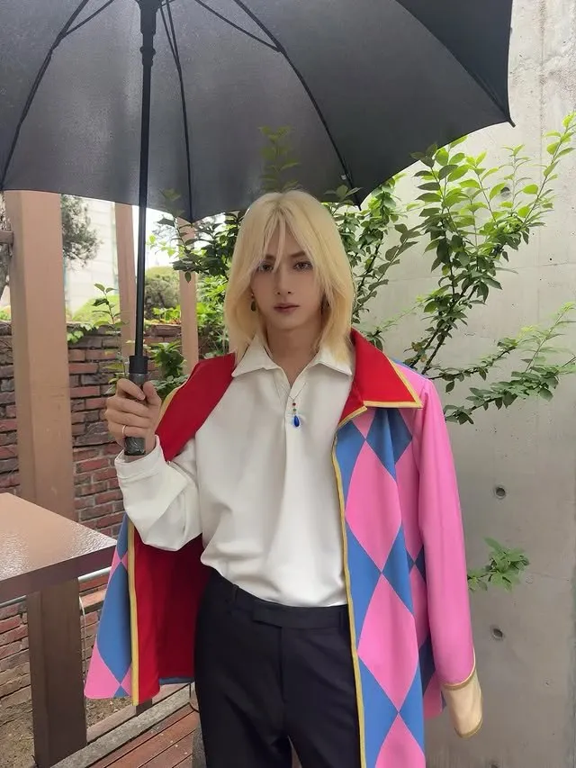 A moment captured by Jun (SEVENTEEN)'s fan