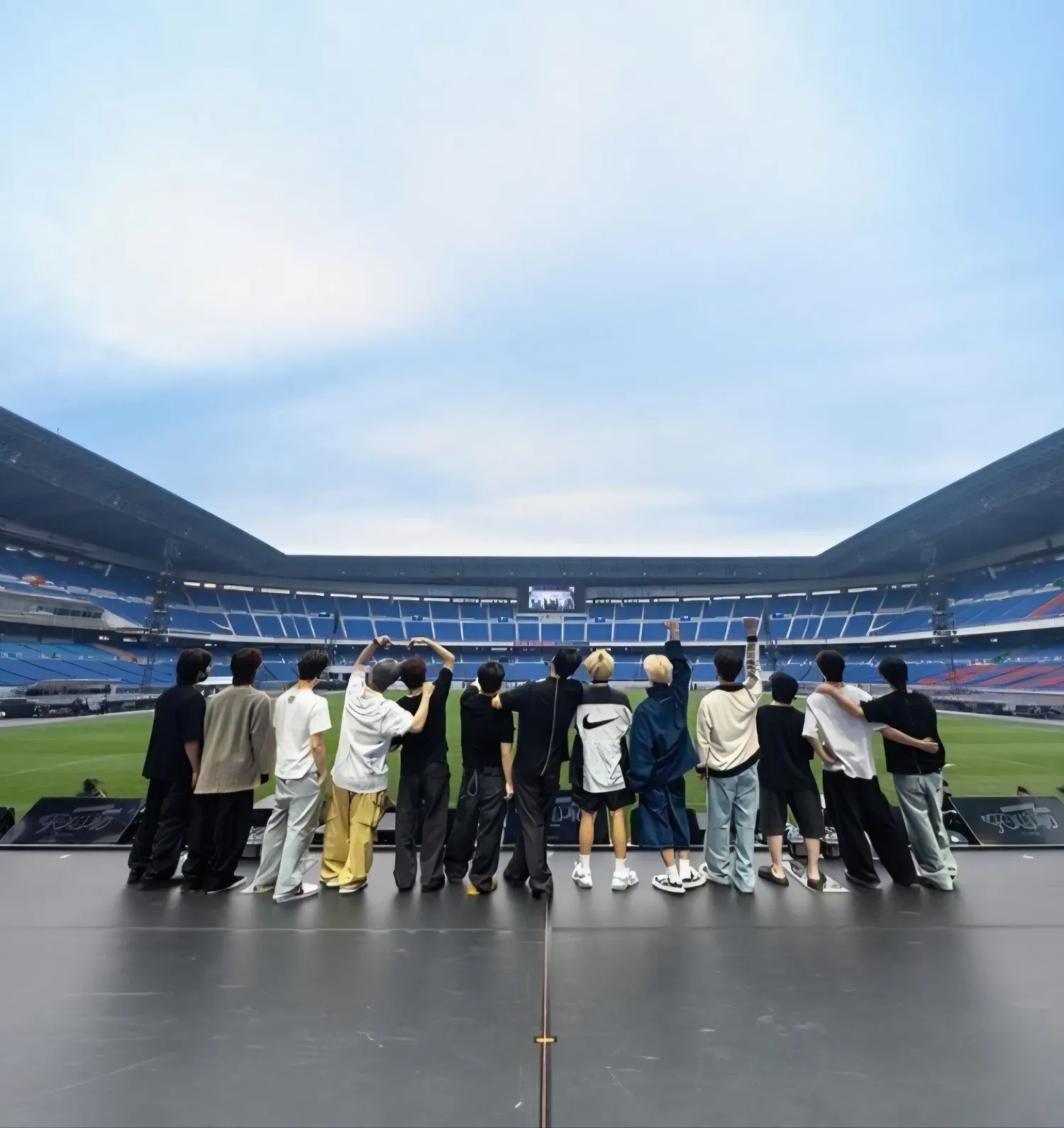 세븐틴 최근 활동샷