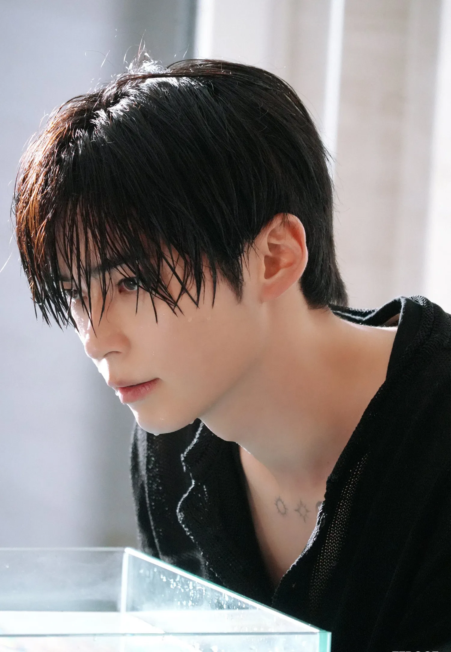 A moment captured by Sung Hanbin (ZEROBASEONE)'s fan