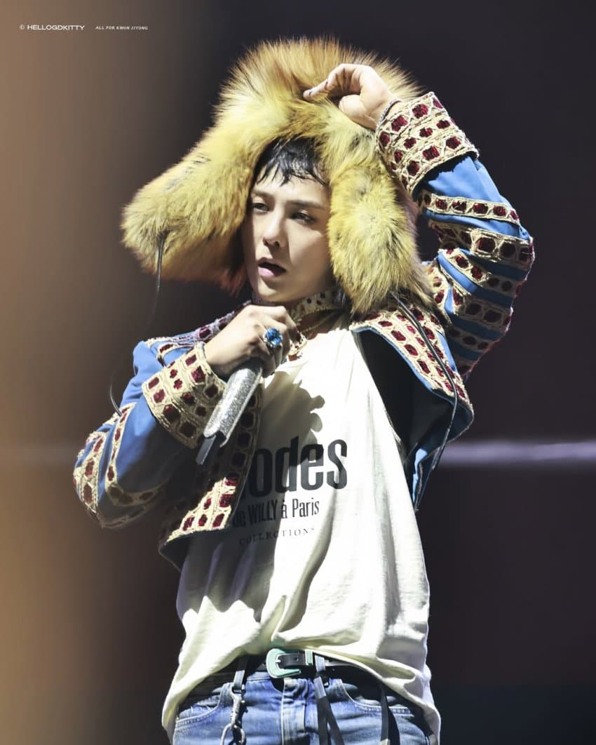 G-DRAGON (빅뱅)의 최신 사진