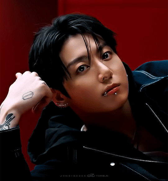 Momen yang diabadikan oleh penggemar Jungkook (BTS)