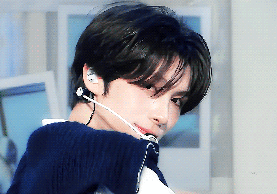 英宰 (TWS)粉絲拍下的瞬間