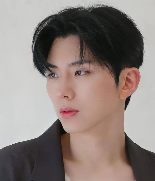 Latest photo of Kihyun (MONSTA X)