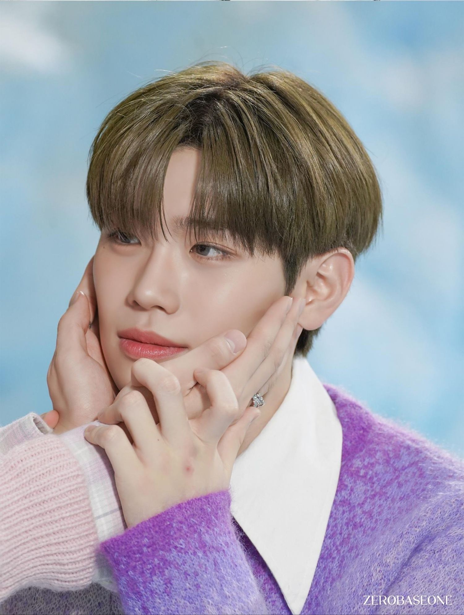 Behind-the-scenes cut of Kim Taerae (ZEROBASEONE)