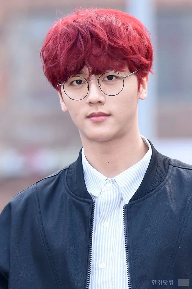 Recent activity shot of Youngbin (SF9)
