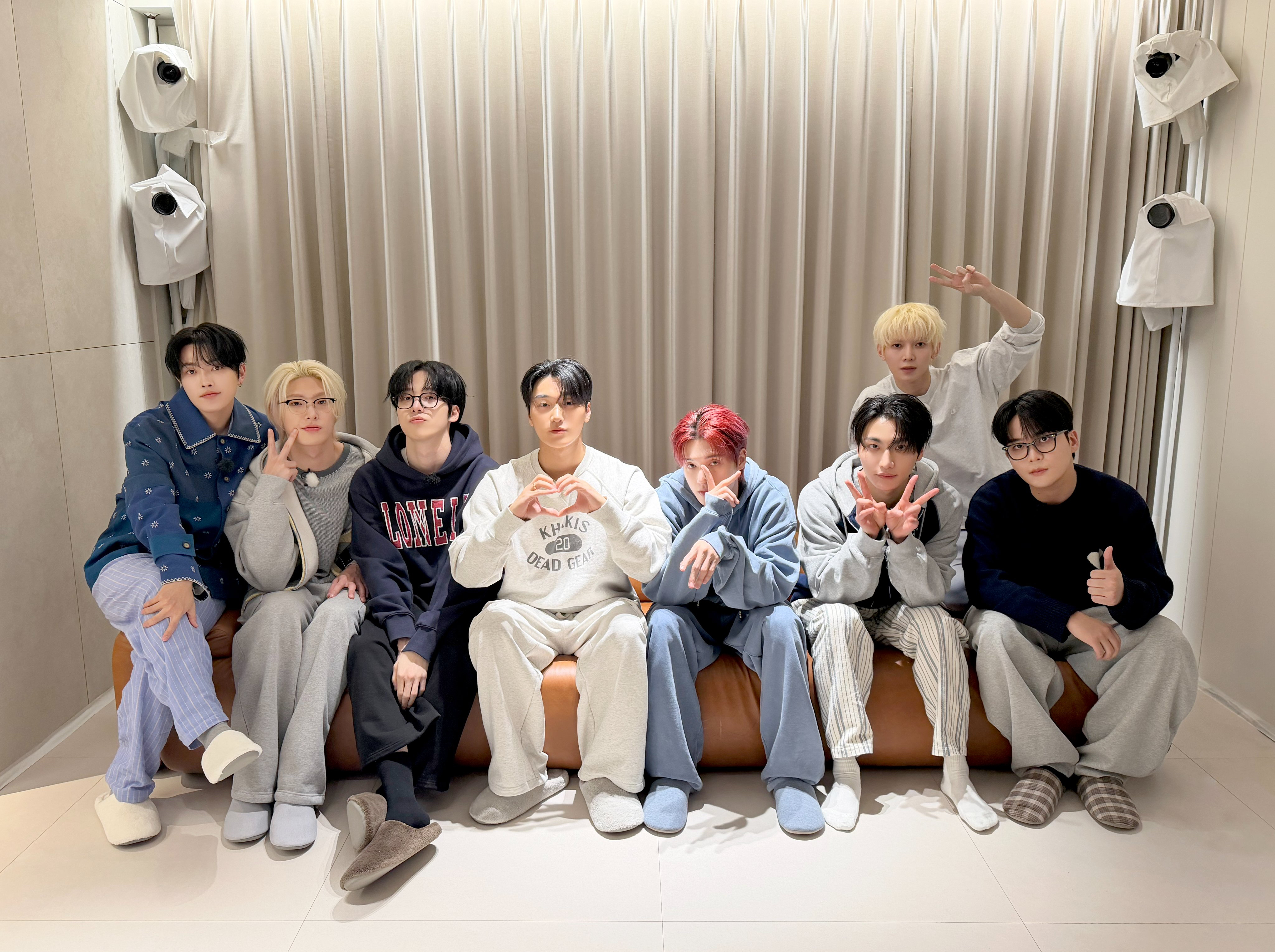 에이티즈의 비하인드 컷