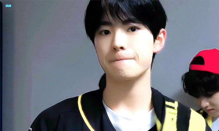 Behind-the-scenes cut of Yushi (NCT WISH)