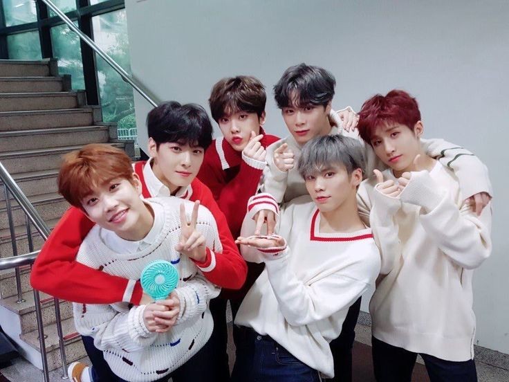 Behind-the-scenes cut of Moonbin (ASTRO)