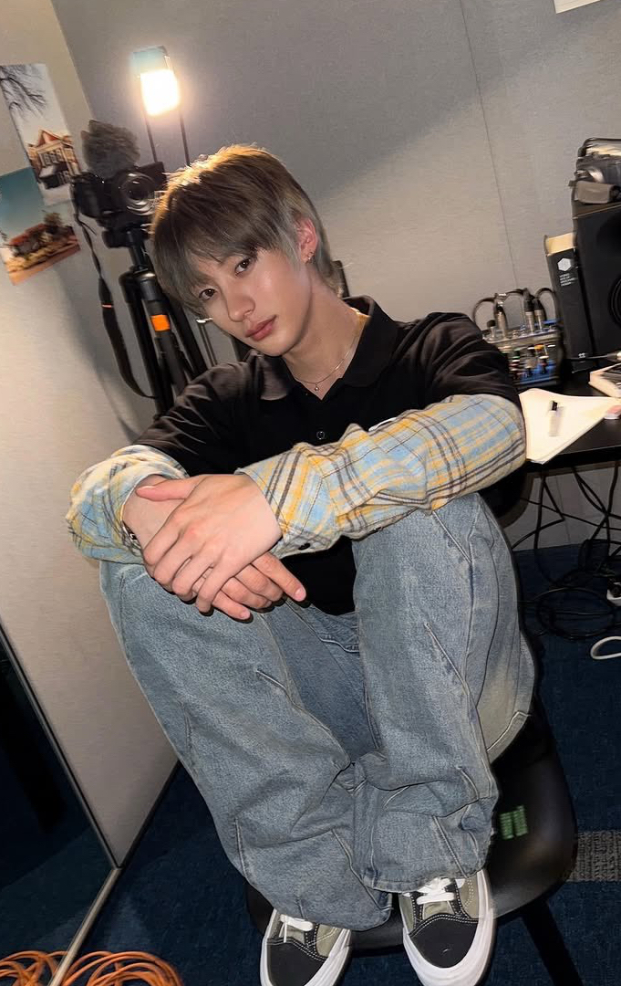 Recent activity shot of Anton (RIIZE)