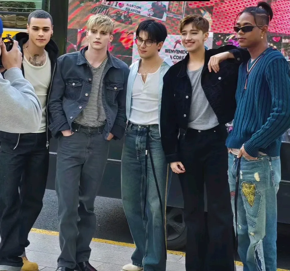 Latest photo of SANTOS BRAVOS