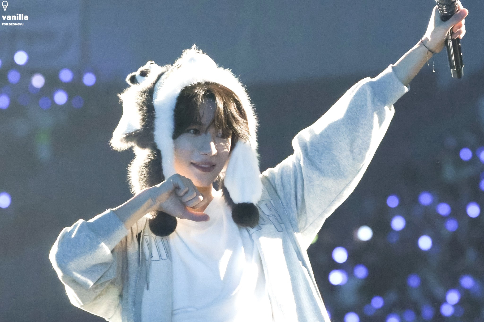 Recent activity shot of Beomgyu (TOMORROW X TOGETHER)