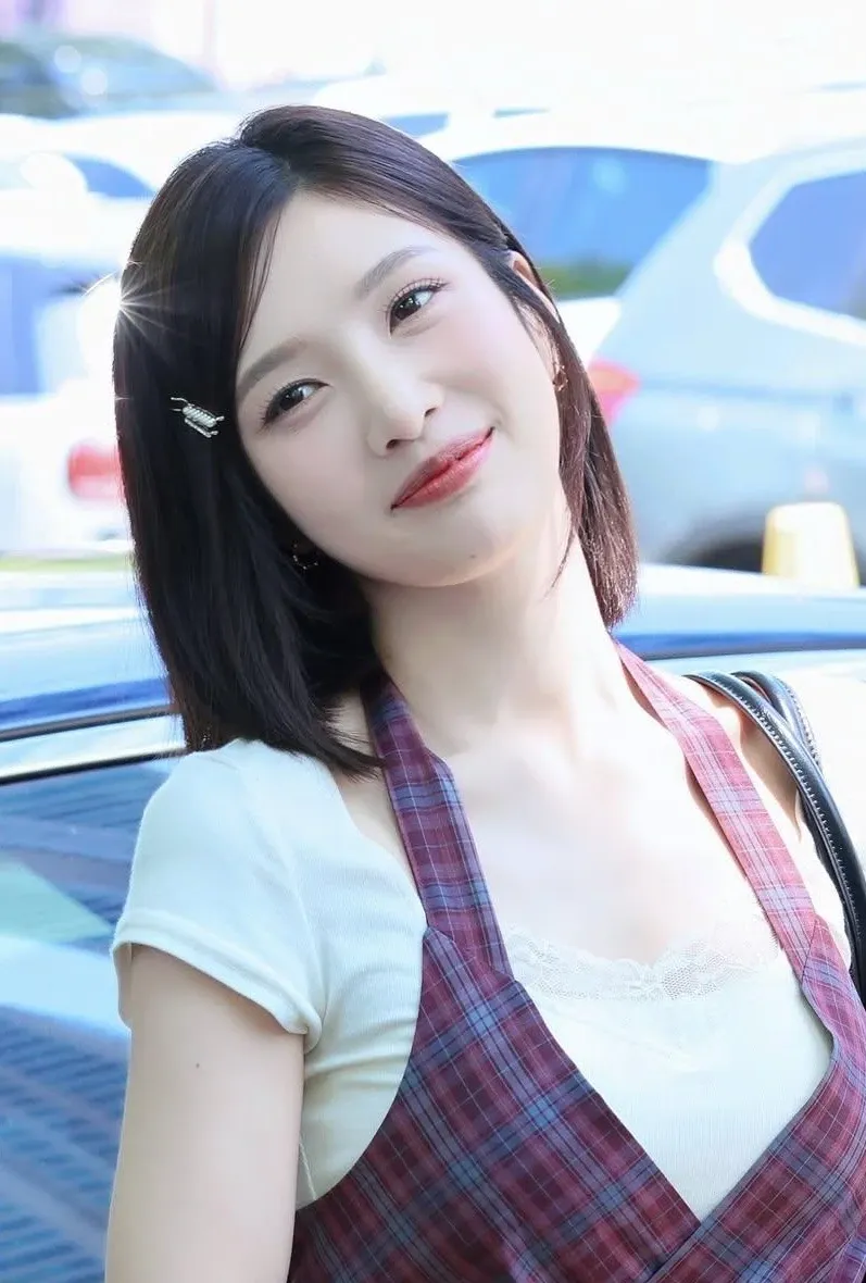 Foto terbaru Joy (Red Velvet)