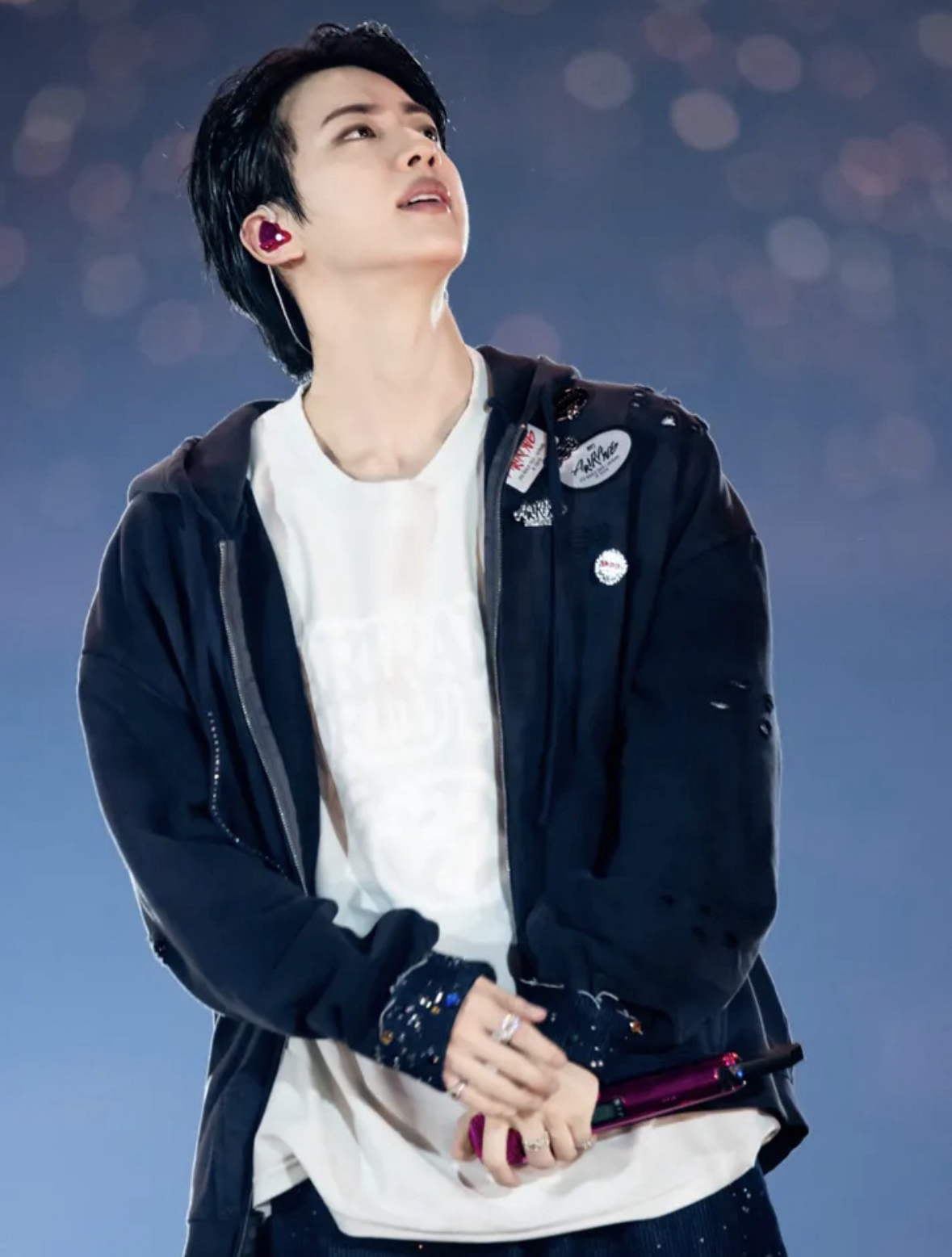 진 (방탄소년단)의 비하인드 컷