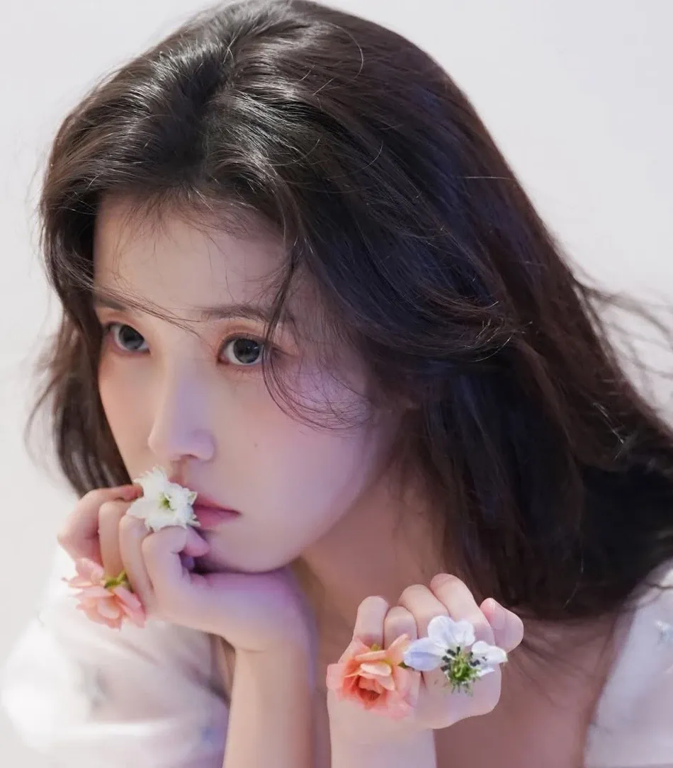 아이유의 최신 사진