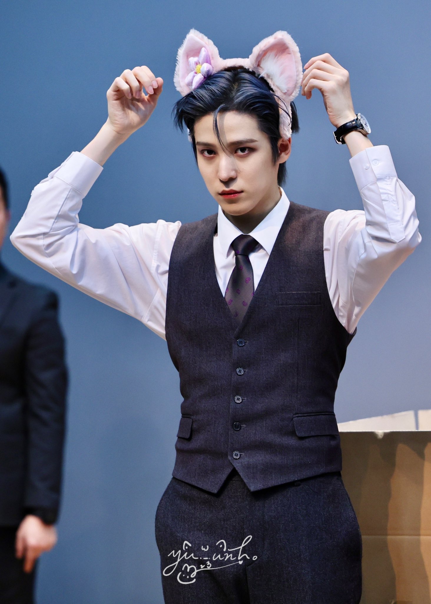 Behind-the-scenes cut of Yunho (ATEEZ)