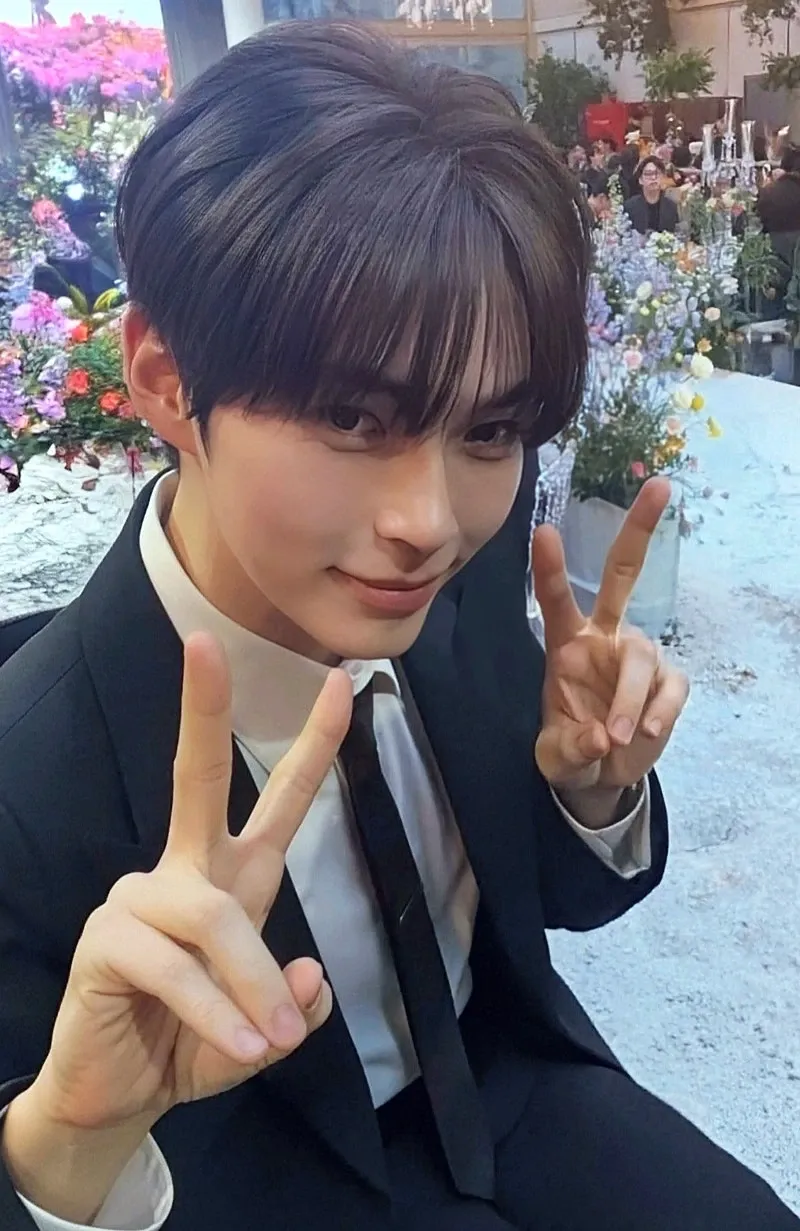 오늘 가장 핫한 케이팝 커뮤니티 피드
