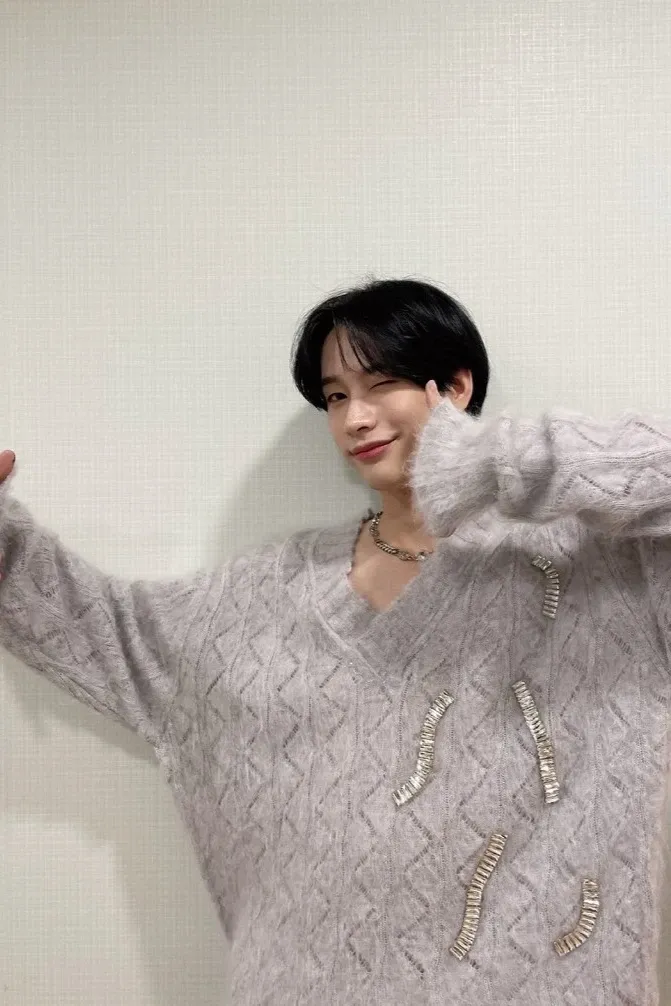 Recent activity shot of Nine (OnlyOneOf)