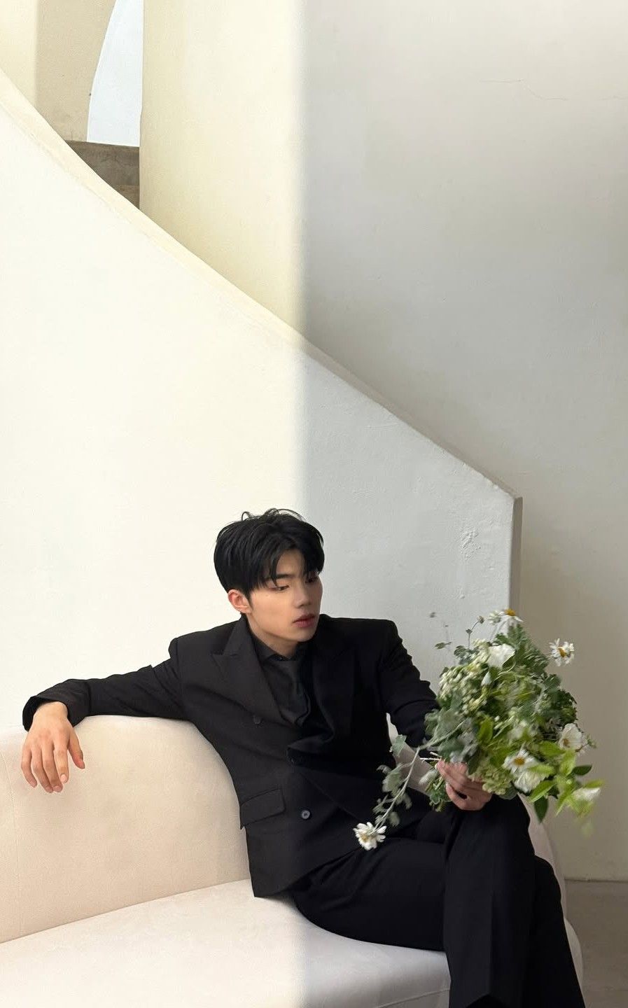 Behind-the-scenes cut of Park Gunwook (ZEROBASEONE)