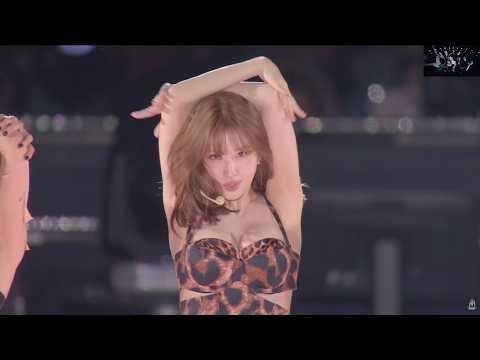 Foto terbaru Momo (TWICE)
