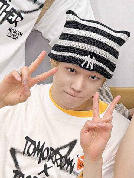 Foto aktivitas terbaru Yeonjun (TOMORROW X TOGETHER)