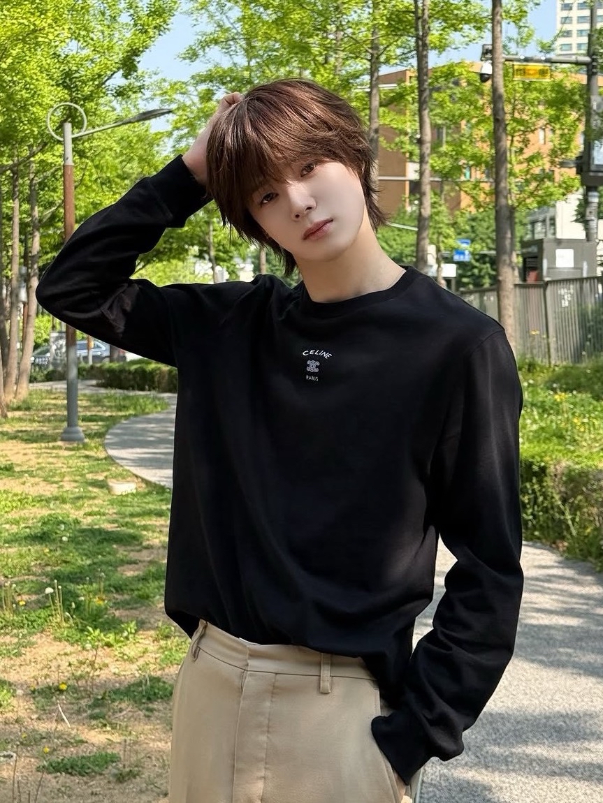 Latest photo of K (&TEAM)