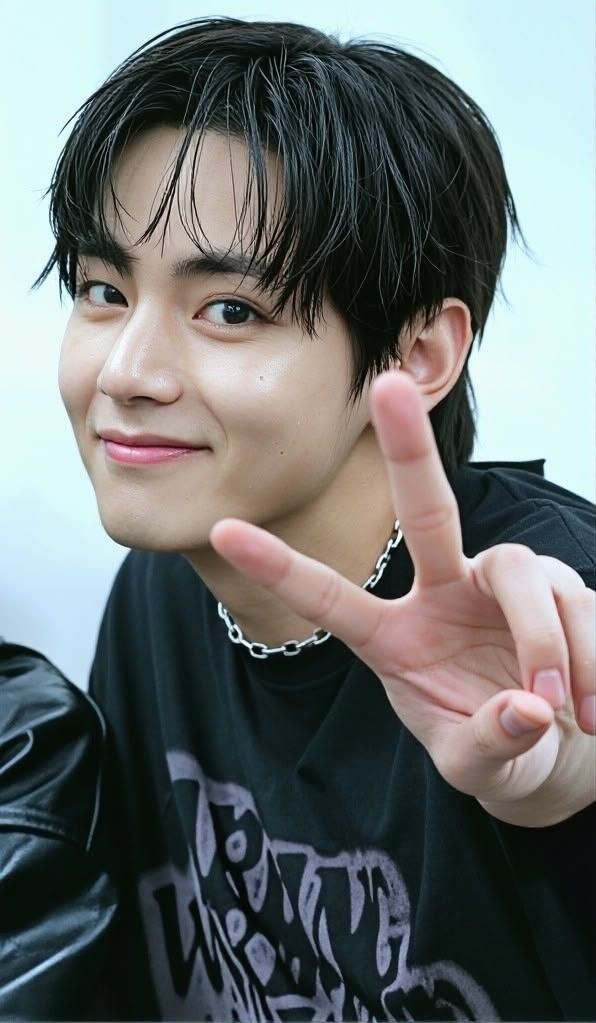 Momen yang diabadikan oleh penggemar V (BTS)