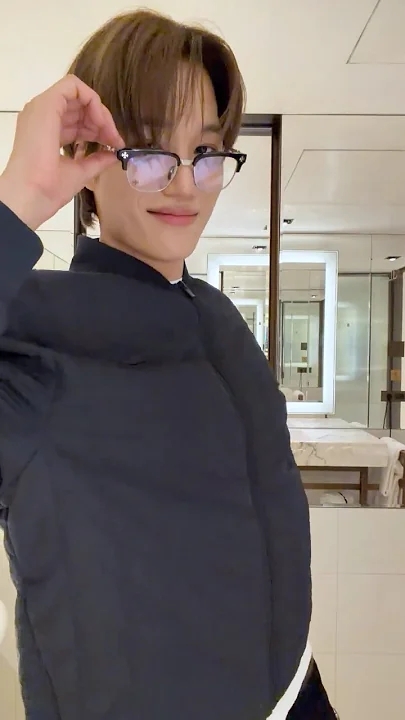 Potret di balik layar Kai (EXO)