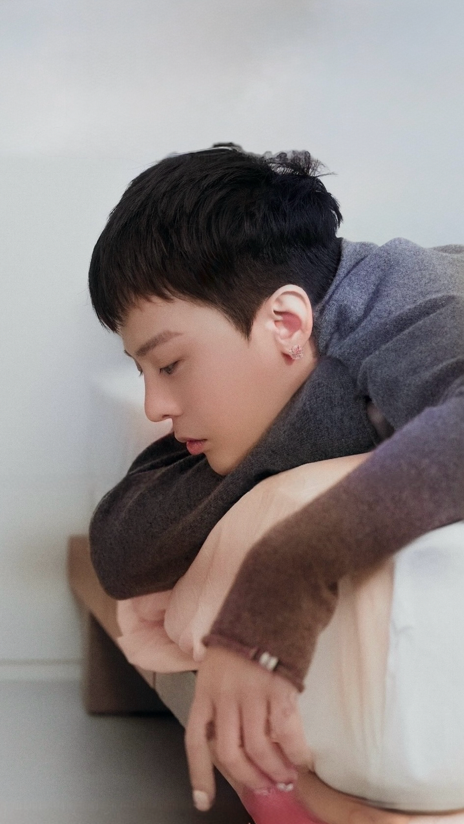 Recent activity shot of G-DRAGON (BIGBANG)