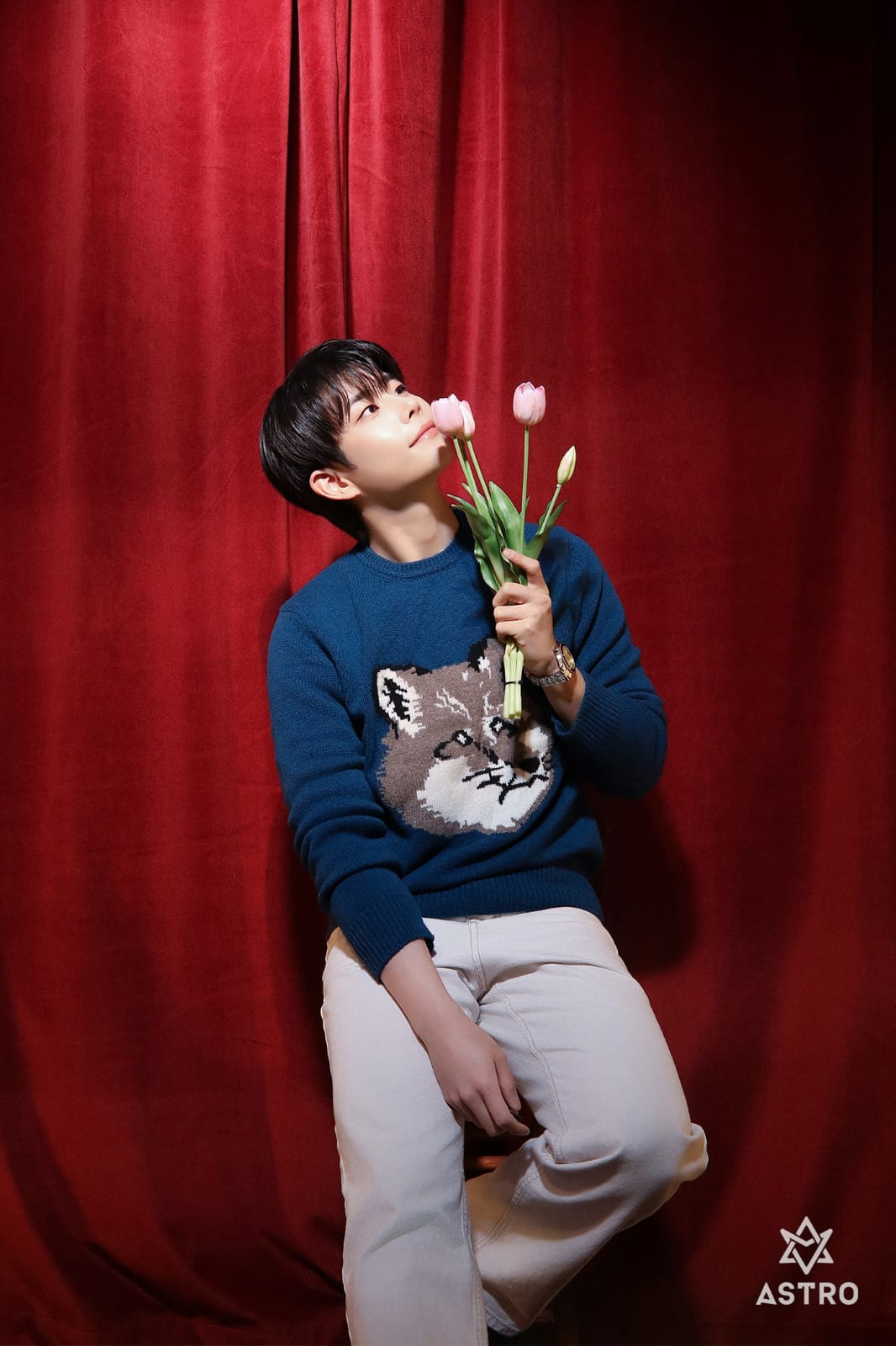 Latest photo of MJ (ASTRO)