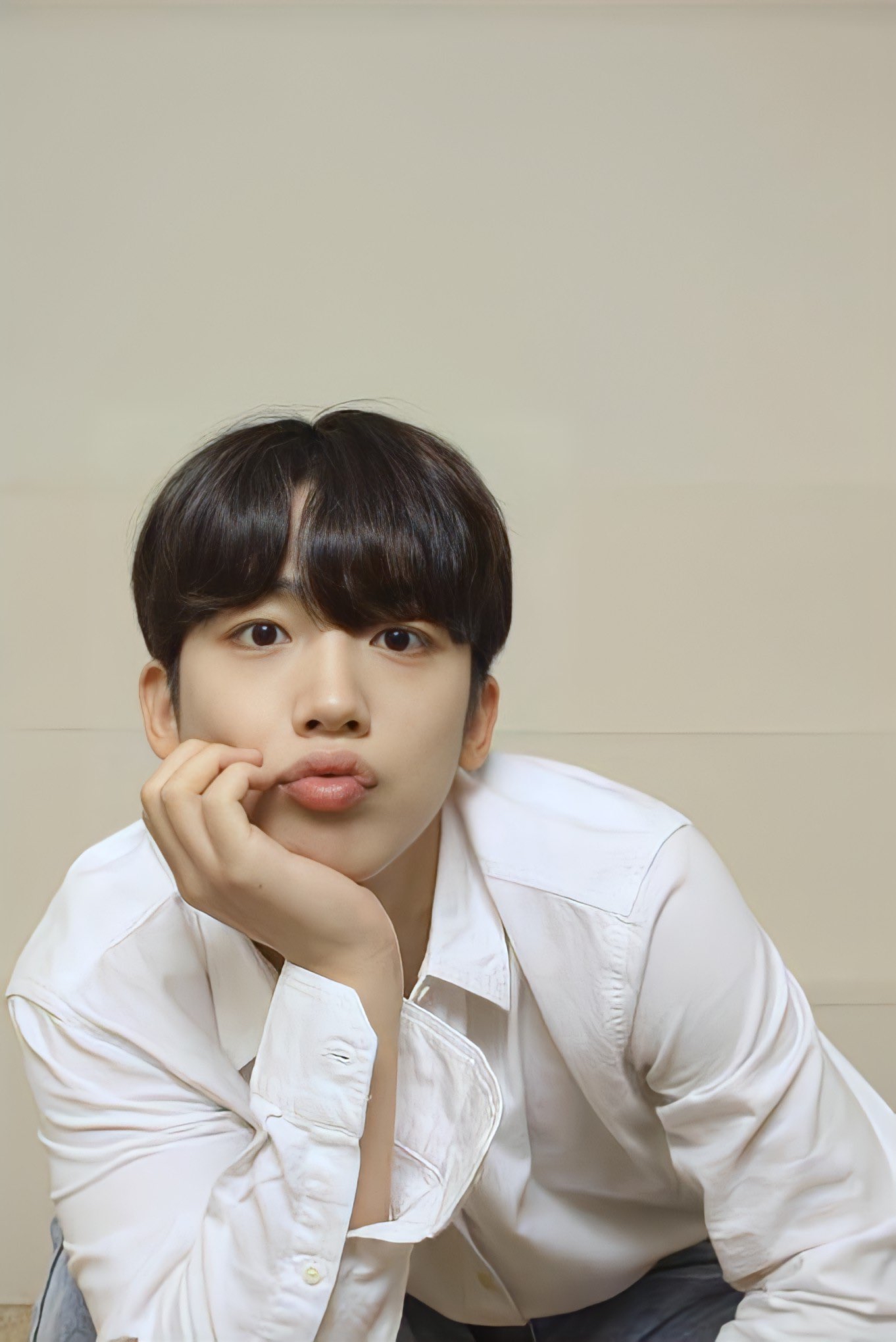 Behind-the-scenes cut of Kim Yohan (WEi)