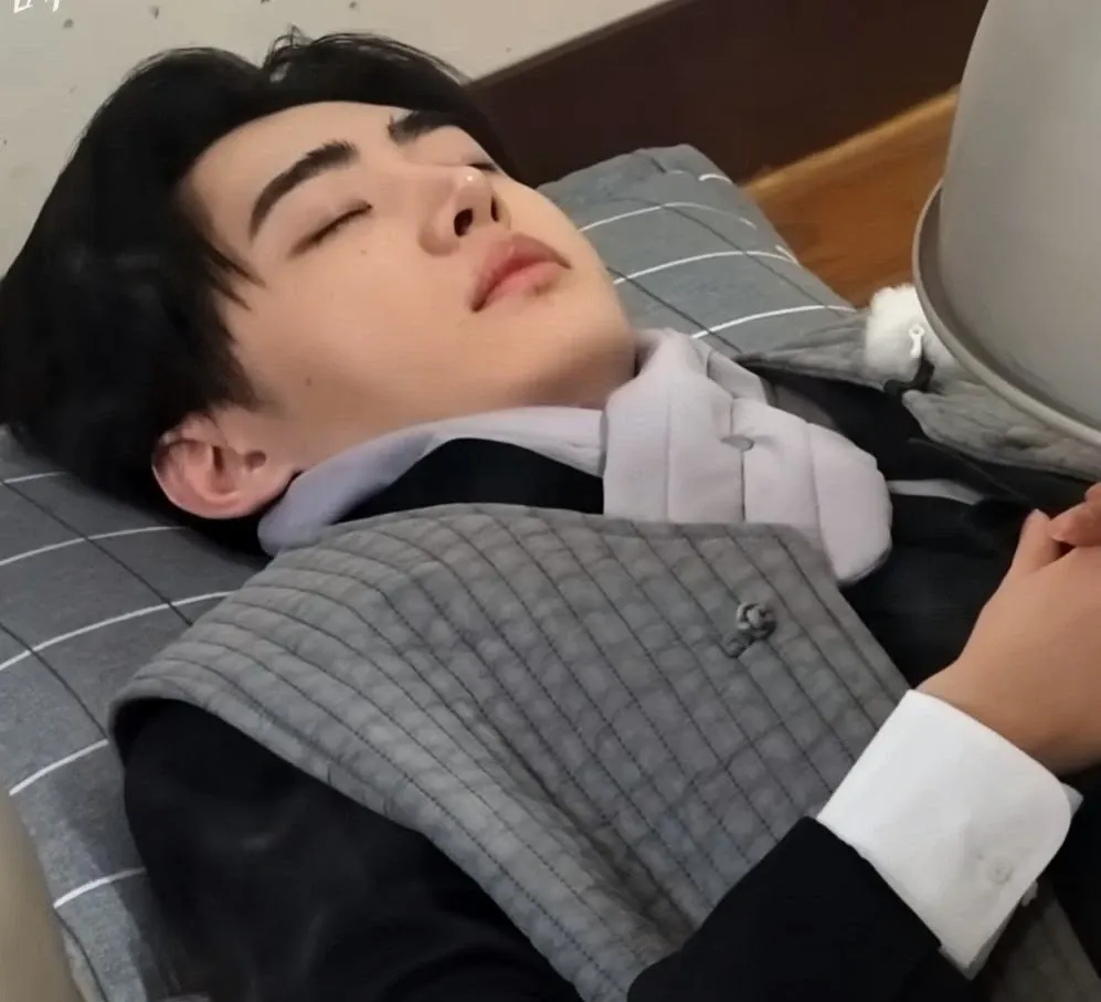 Potret di balik layar Sunghoon (ENHYPEN)