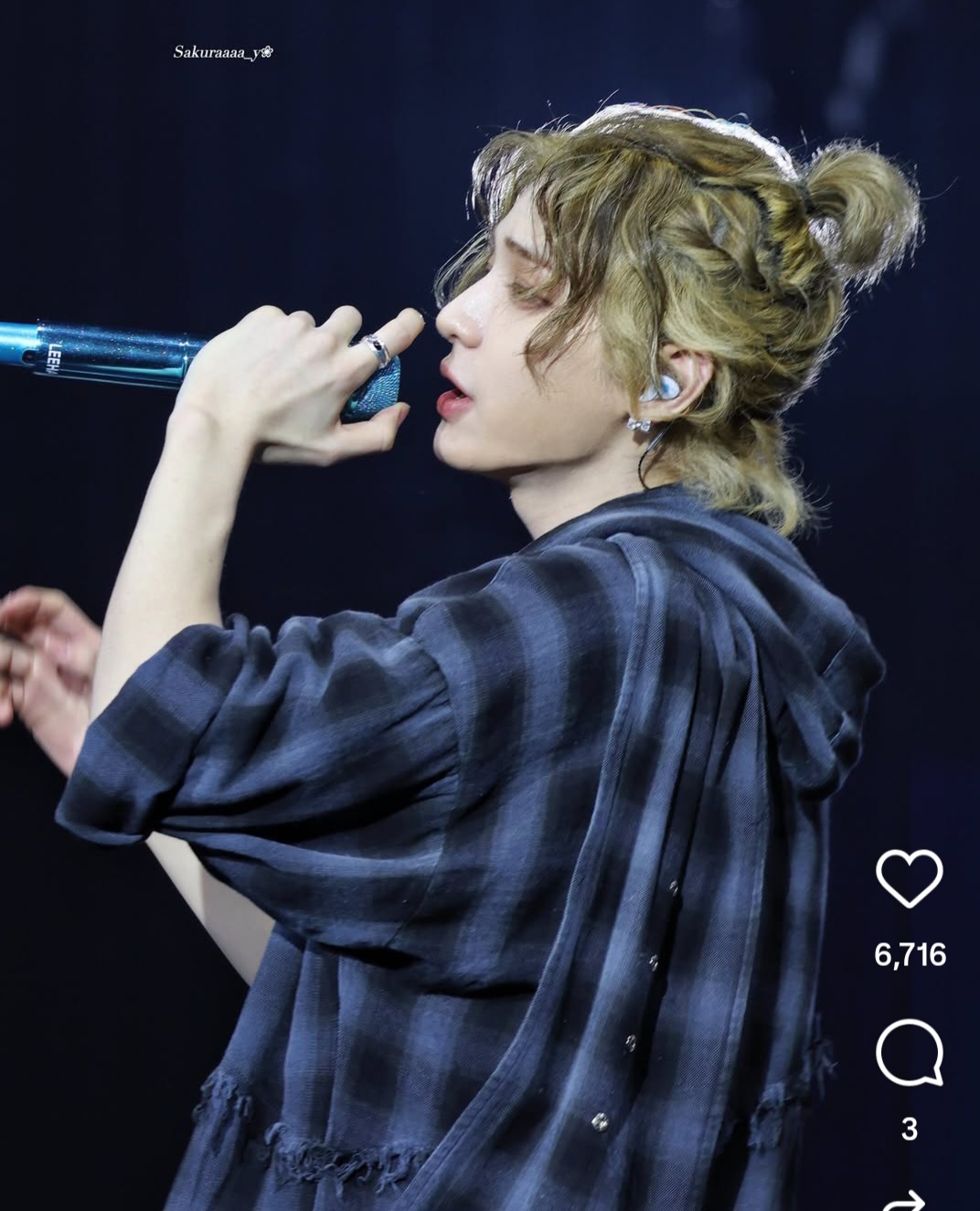 A moment captured by BOYNEXTDOOR's fan