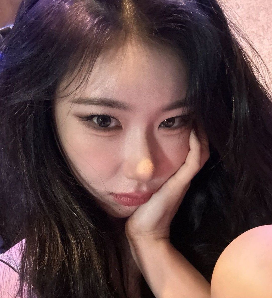 彩领 (ITZY)的最新照片