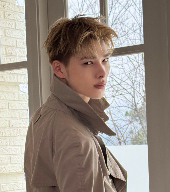 Foto aktivitas terbaru NI-KI (ENHYPEN)