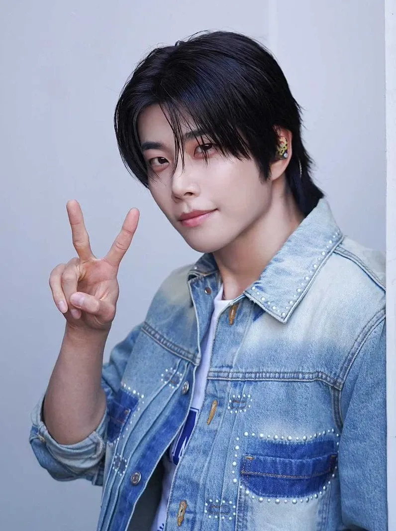 Today’s hot picks from the MJ (아스트로) community
