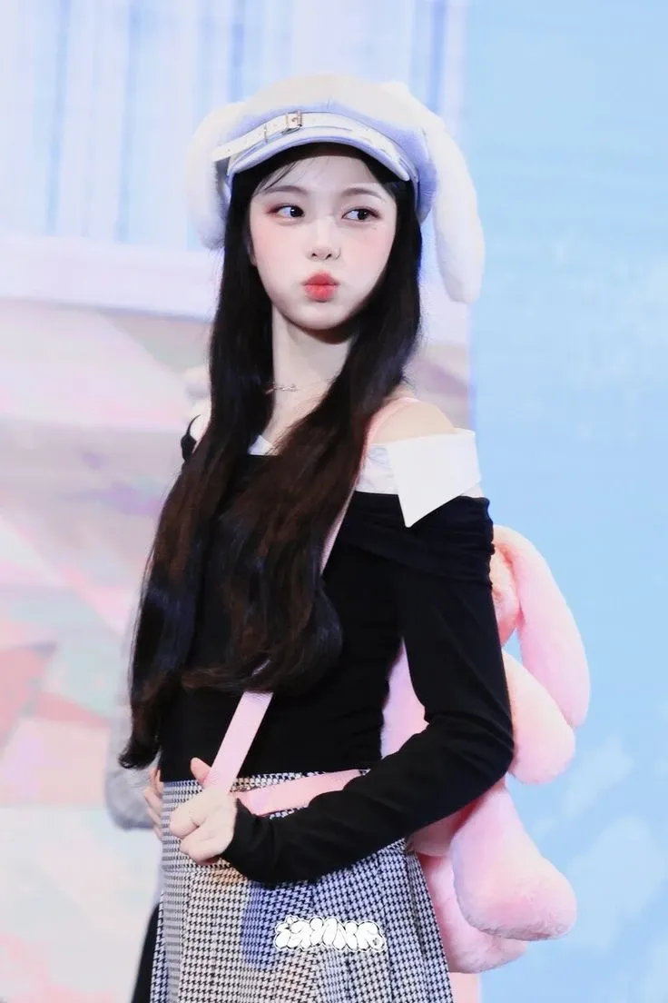 Latest photo of Ian (Hearts2Hearts)