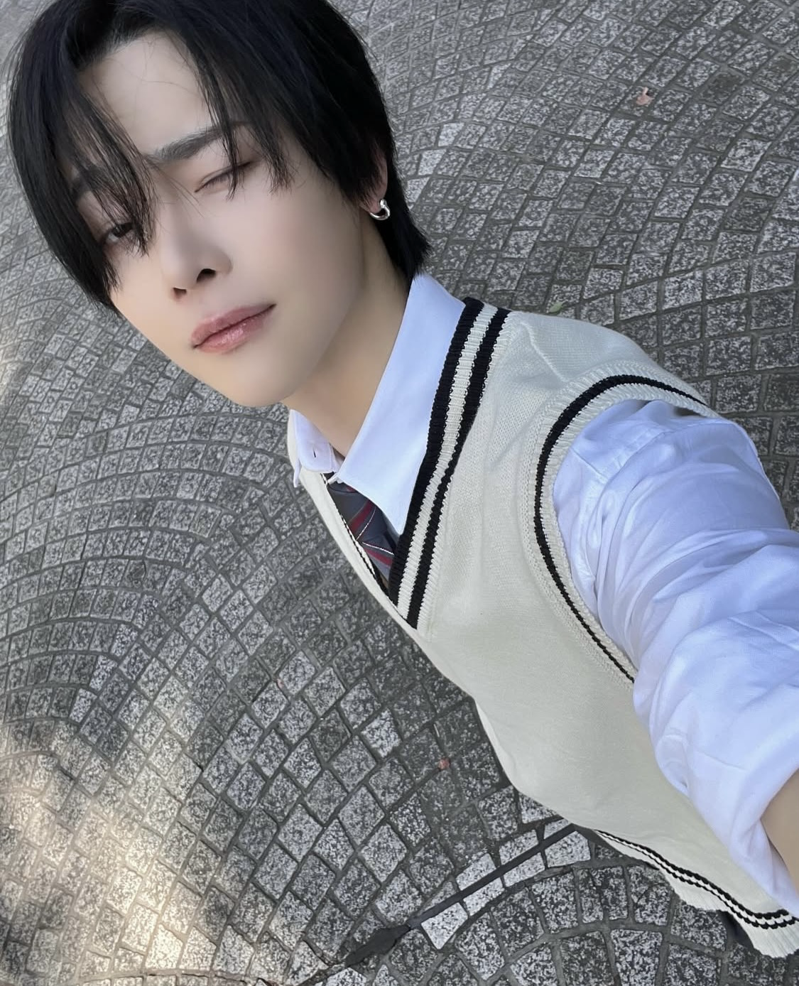 Behind-the-scenes cut of Nicholas (&TEAM)