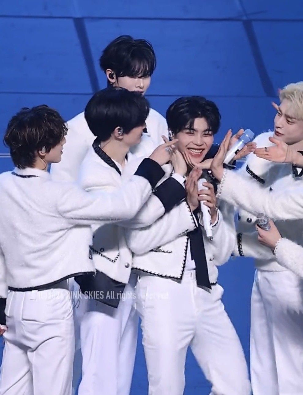 Momen yang diabadikan oleh penggemar Park Gunwook (ZEROBASEONE)