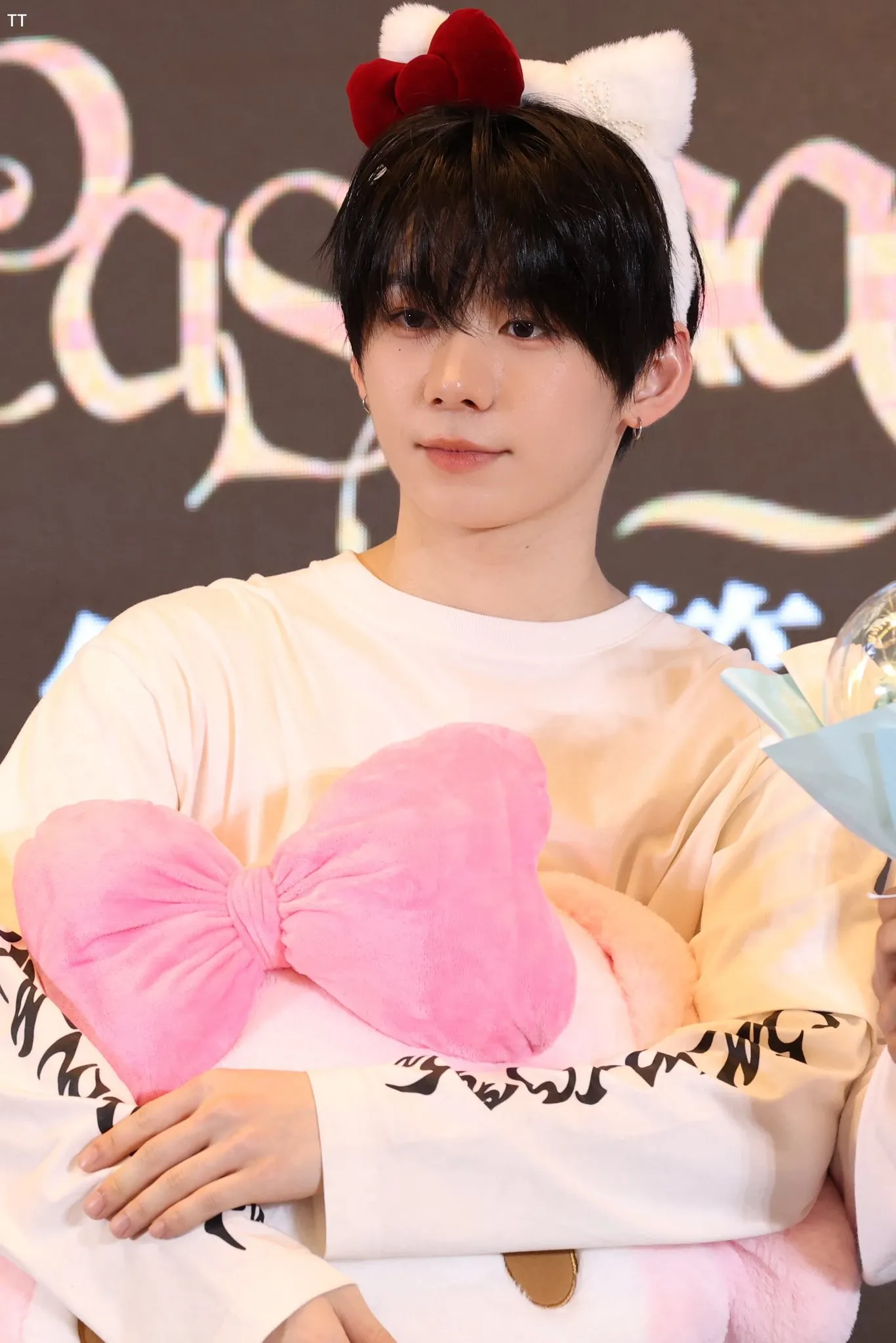 Postingan bintang K-pop yang paling disorot saat ini