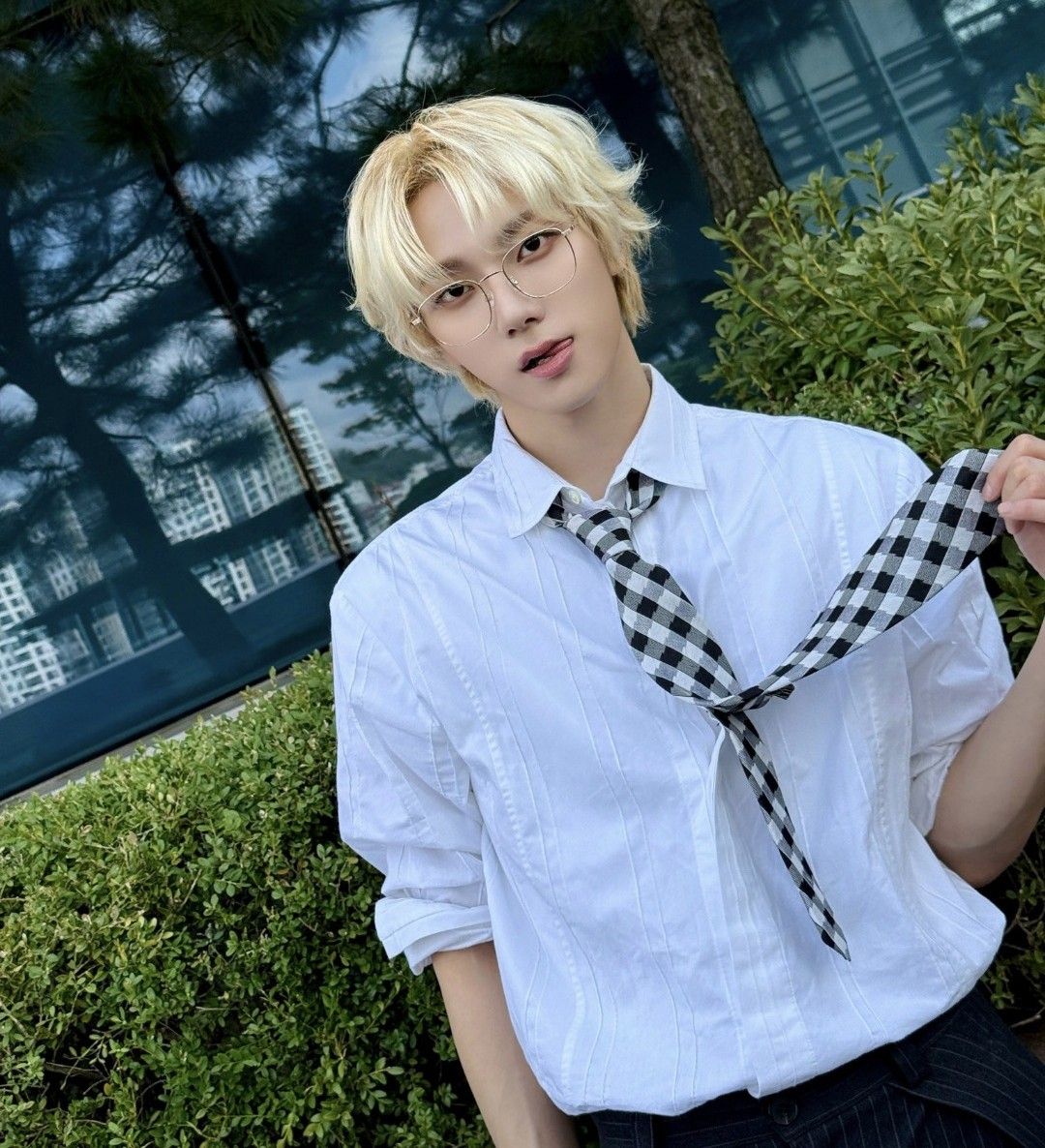 Recent activity shot of Sungho (BOYNEXTDOOR)