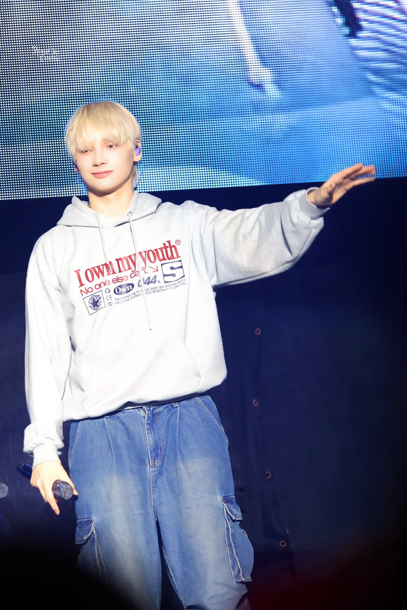 A moment captured by HueningKai (TOMORROW X TOGETHER)'s fan