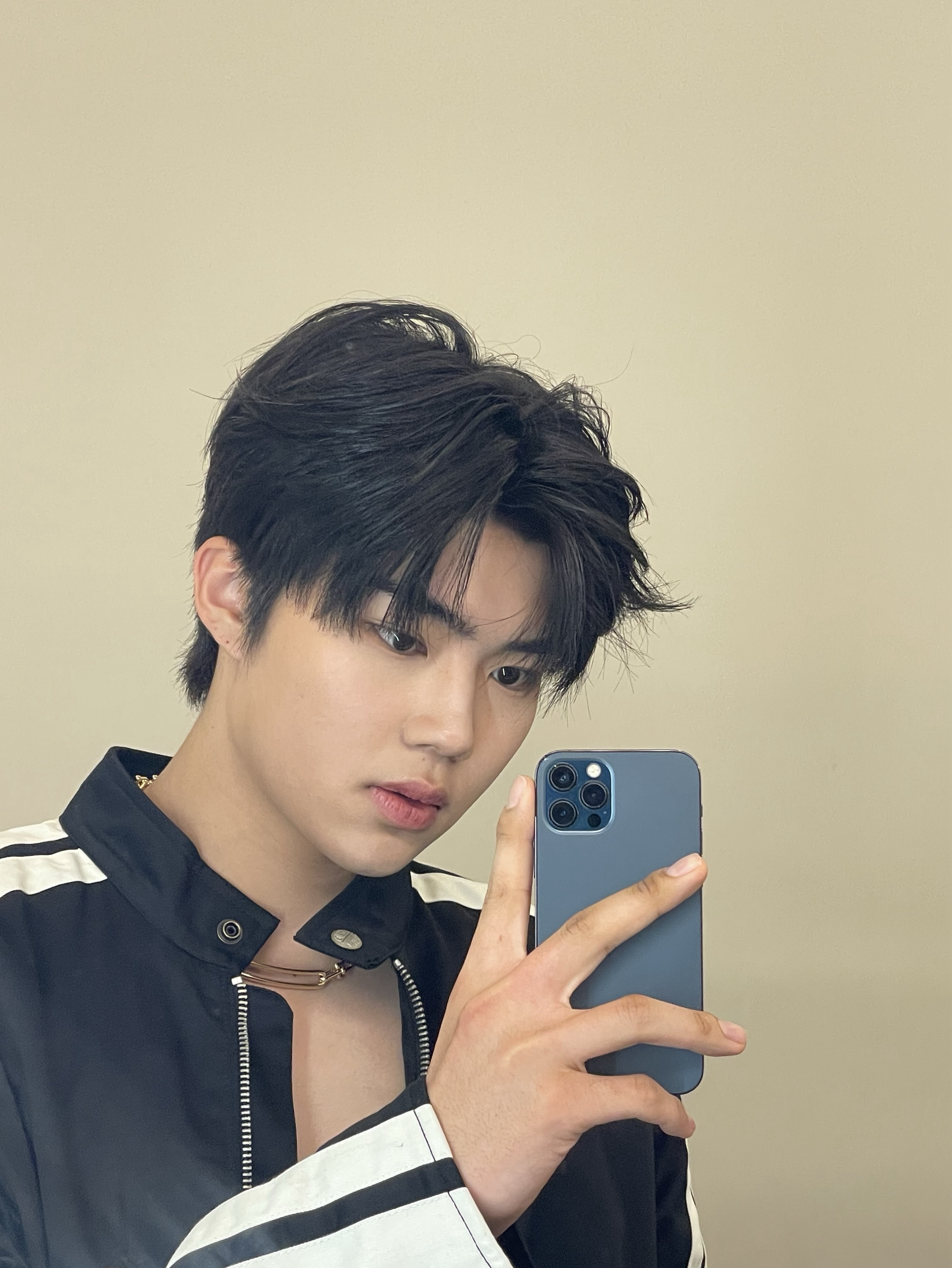 Latest photo of Park Gunwook (ZEROBASEONE)