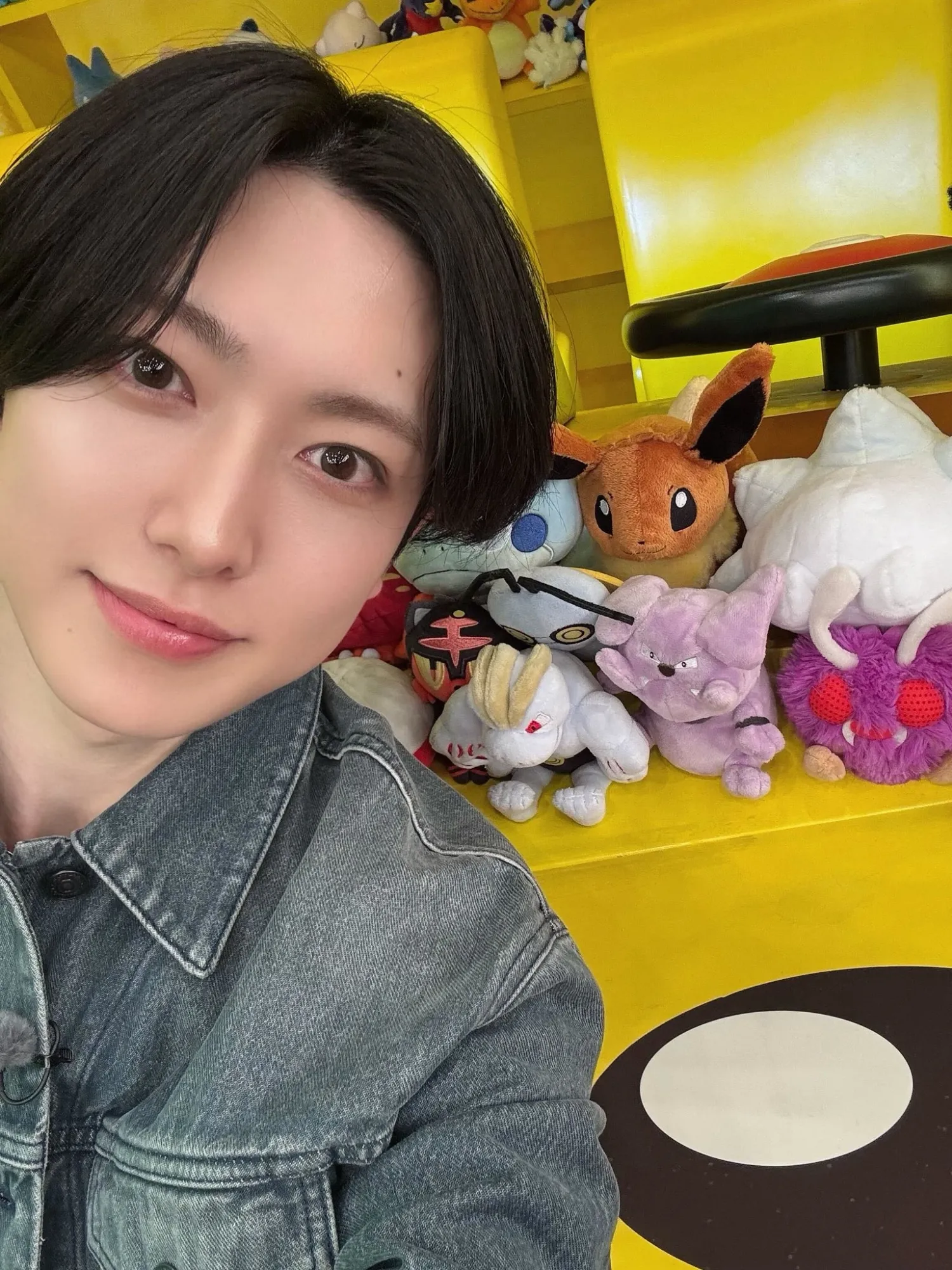 Recent activity shot of Fuma (&TEAM)