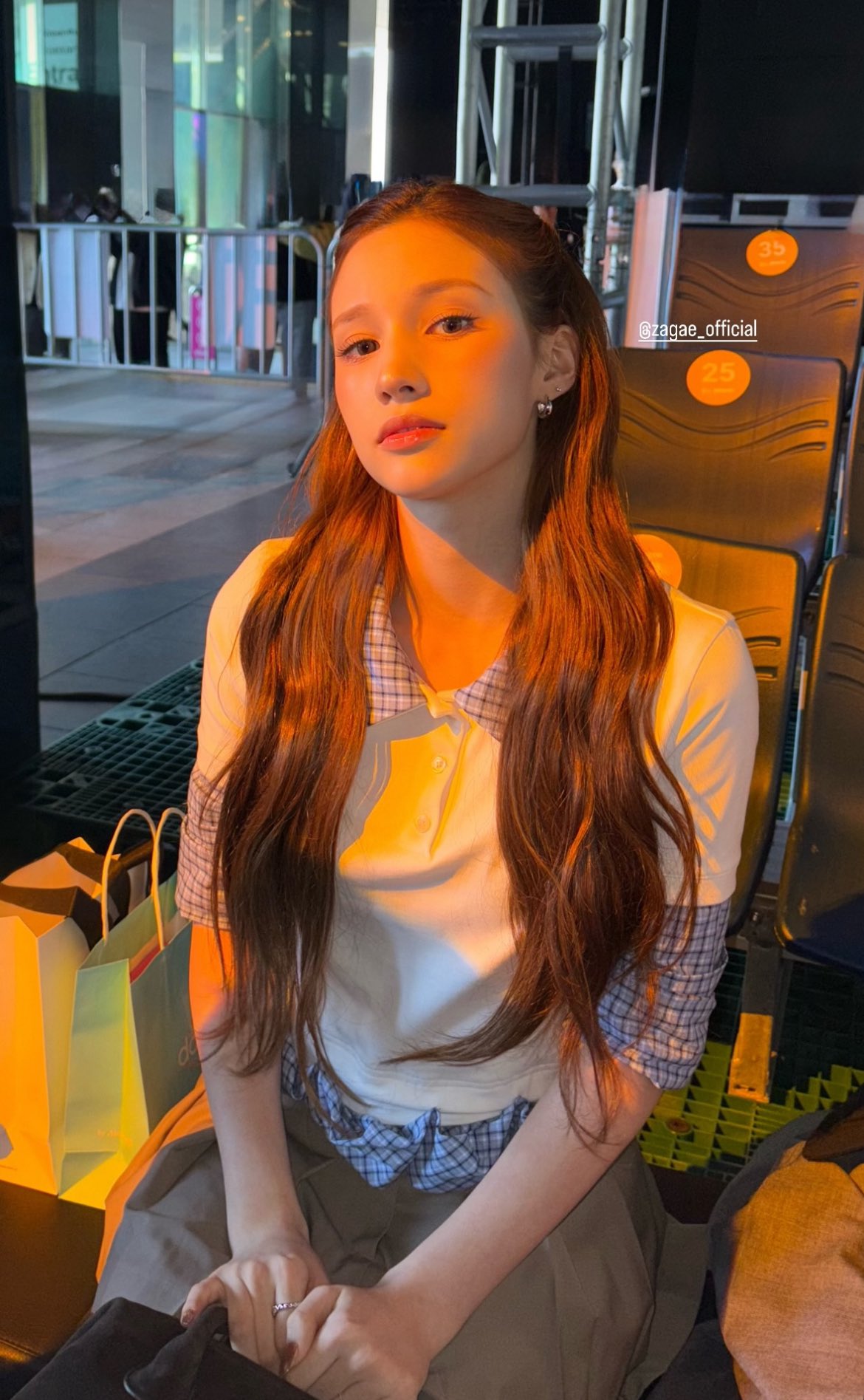 休宁巴伊叶 (Kep1er)的最新照片