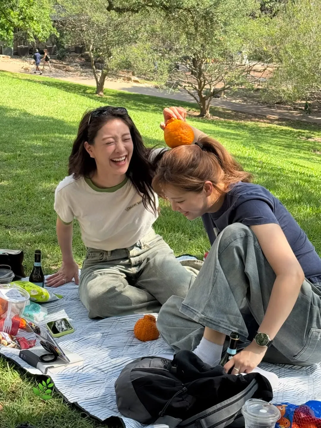 Behind-the-scenes cut of Jihyo (TWICE)