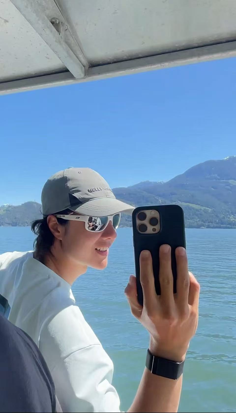 A moment captured by Wang Yibo's fan