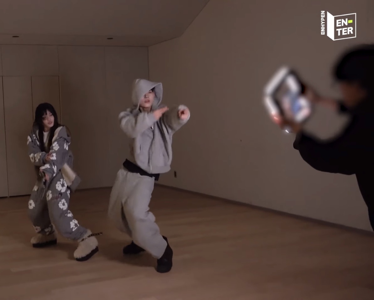 Potret di balik layar NI-KI (ENHYPEN)